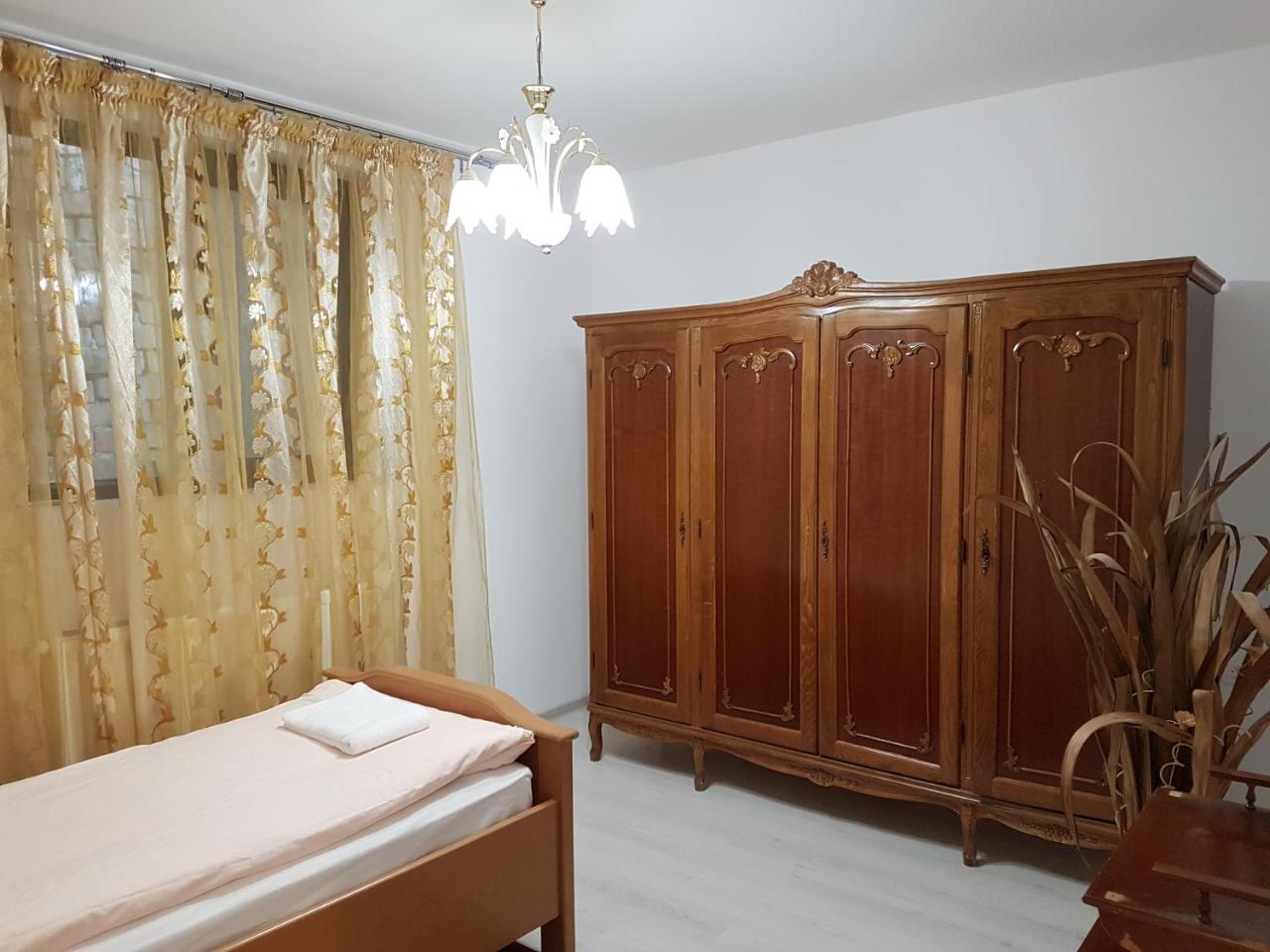 Rent Holding Apartments Iasi Exterior foto