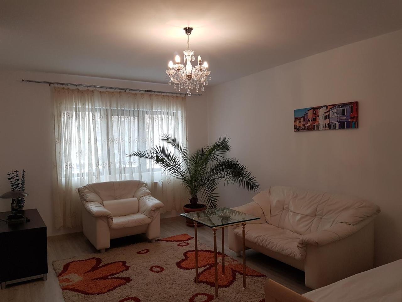 Rent Holding Apartments Iasi Exterior foto