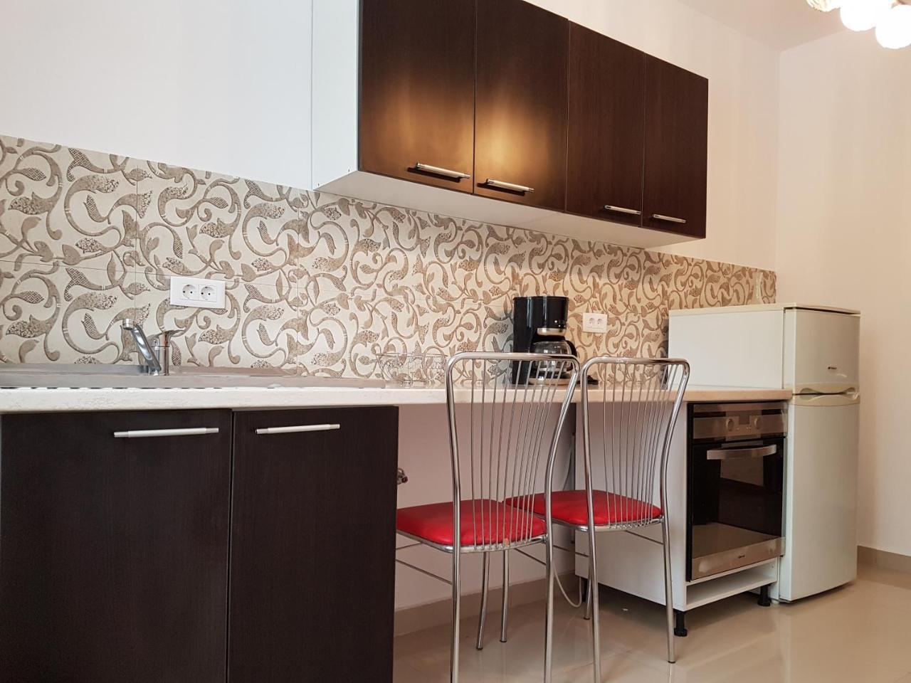 Rent Holding Apartments Iasi Exterior foto