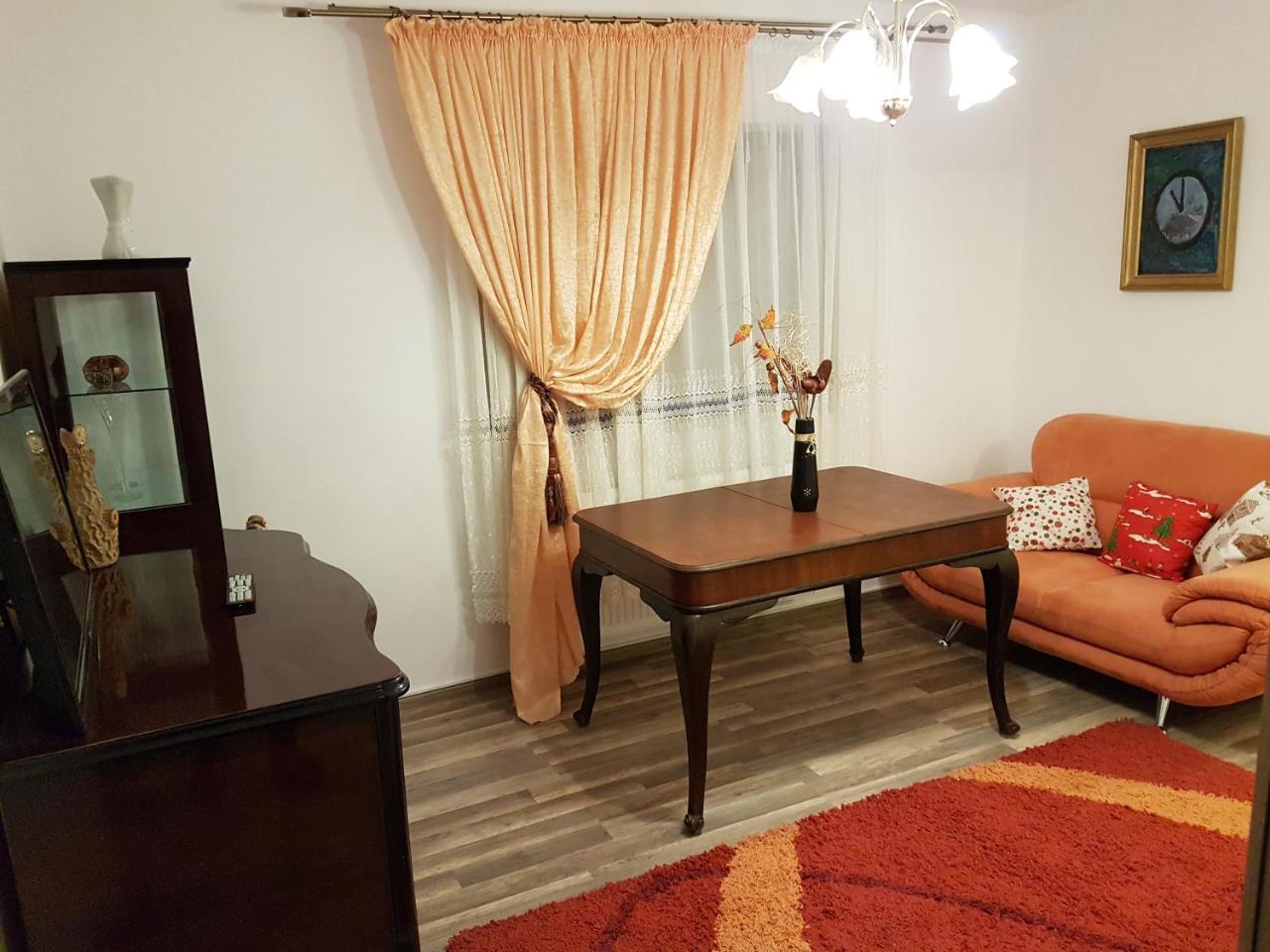 Rent Holding Apartments Iasi Exterior foto